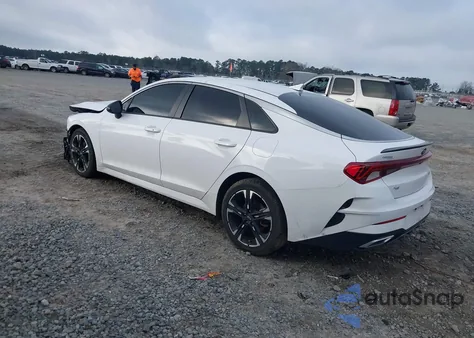 2021 Kia K5 Gt-Line z USA, uszkodzony, nr VIN 5XXG64J23MG063358